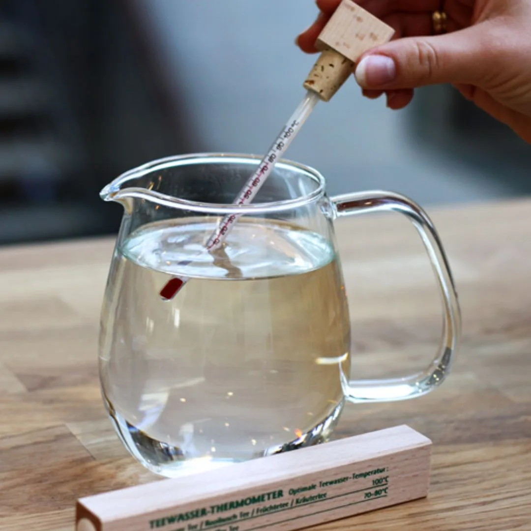 Nyttig termometer for presis tebrygging – få optimal smak ved riktig temperatur. En flott gave til enhver teelsker!